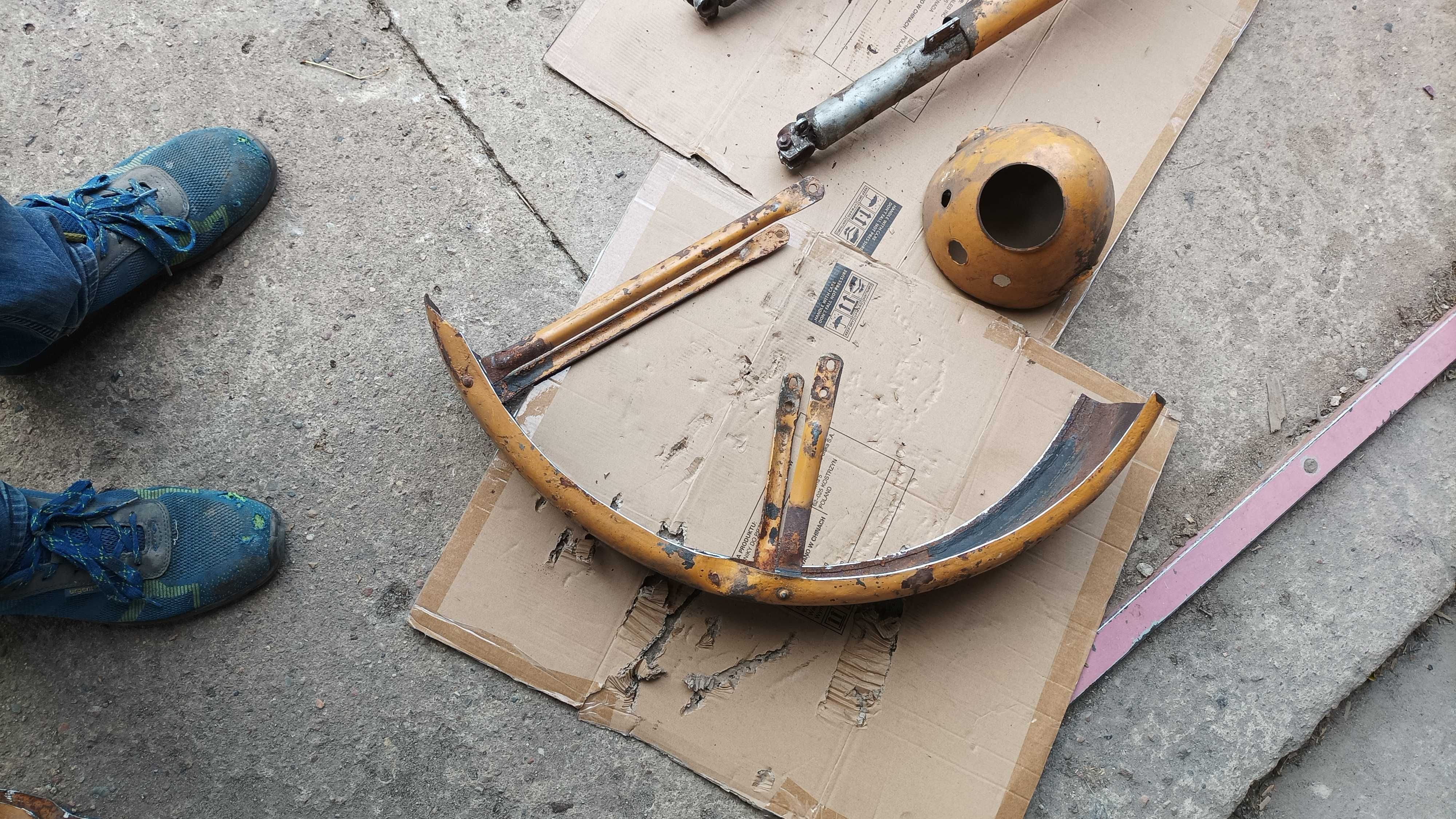 Części iż 49 blacharskie i mechaniczne