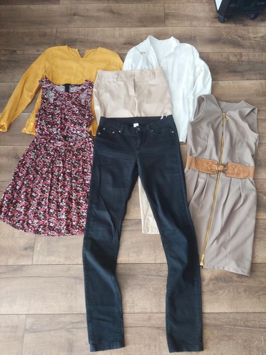 Zestaw ubrań damskich