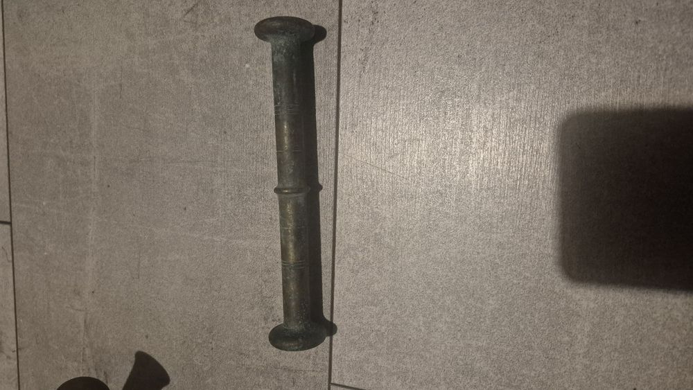 Stary mosiężny moździerz kuchenny sygnowany lata 50 unikat zabytek