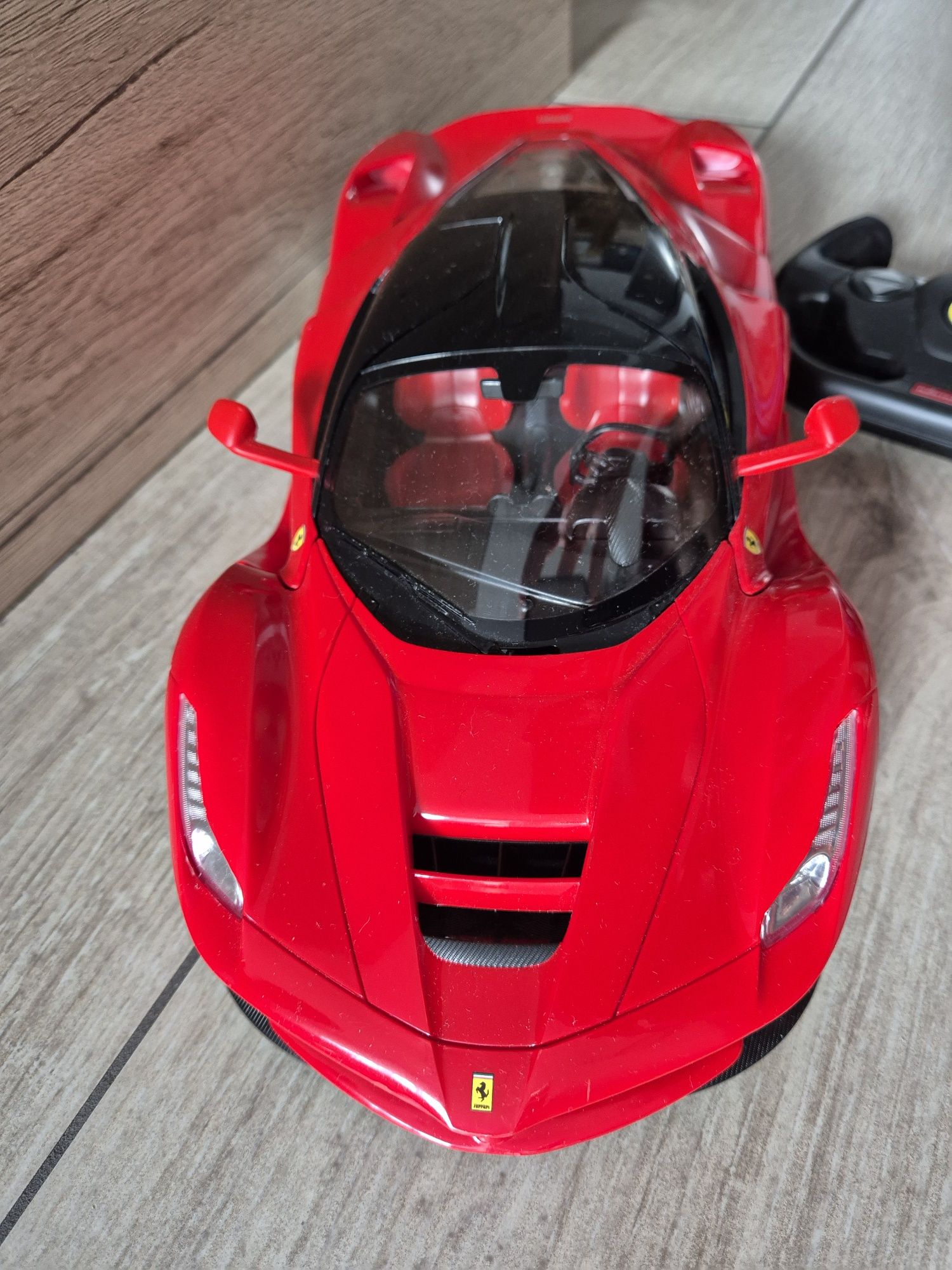 Rastar Ferrari LaFerrari 1/14 samochód zdalnie sterowany