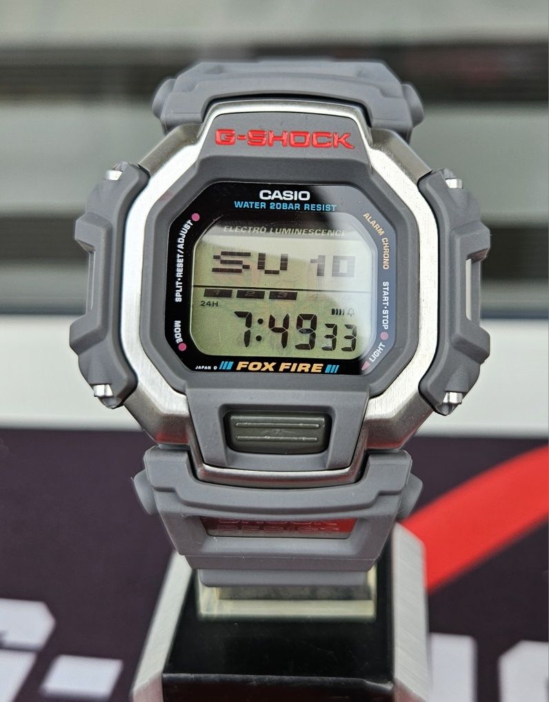 DW-8100 Foxfire Eagle Gundam II vintage-G Casio G-shock 1995