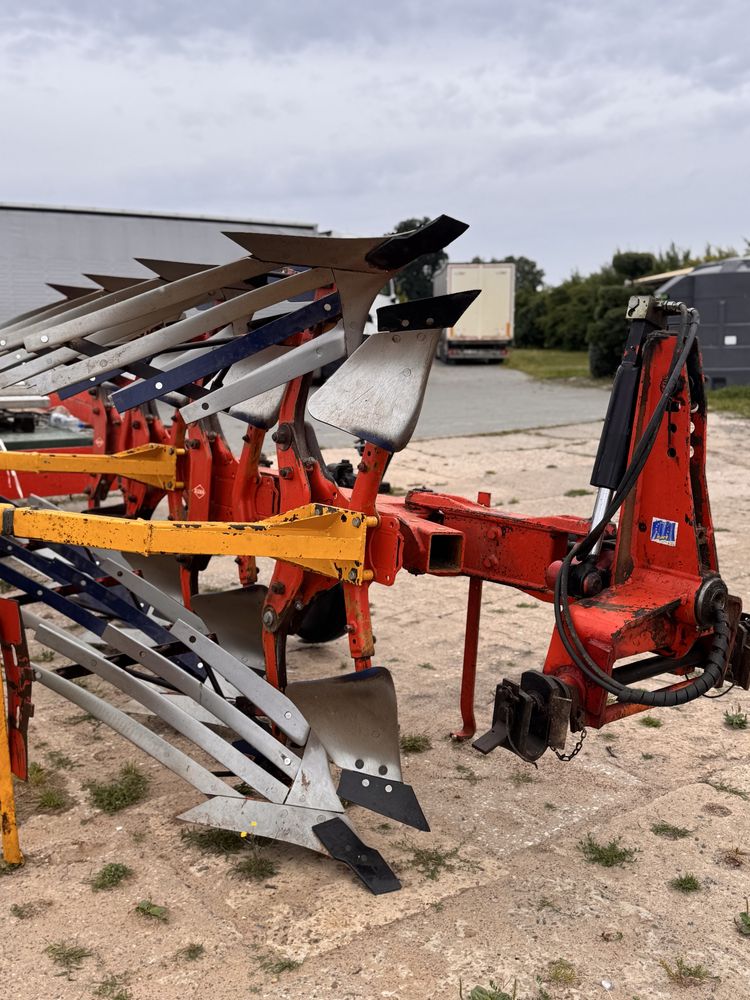 Plug obrotowy Kuhn 4 skibowy azurowy vari - master kverneland 3