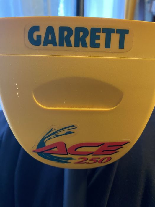 Продам металошукач garret ice 250 + котушка mars tiger