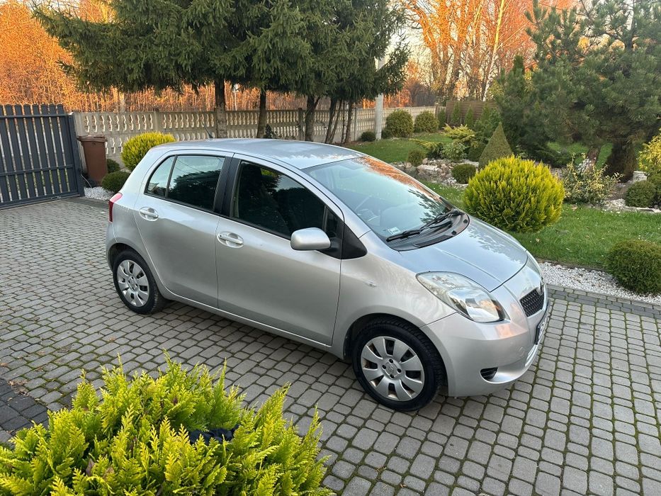 Toyota Yaris 1.0 klima 5drzwi