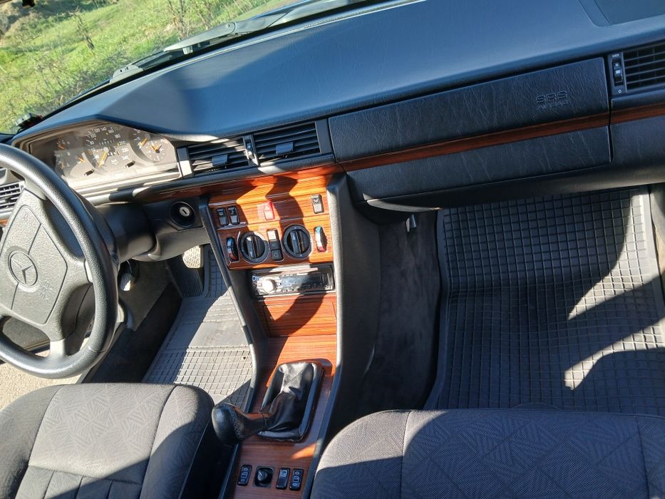 Мерс 124 в нормальном состоянии