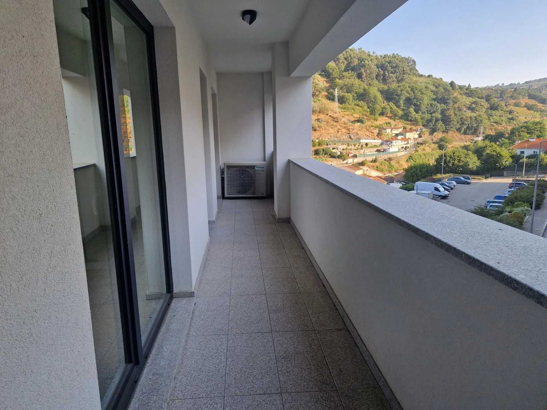 Aluga-se Apartamento T2- LAMEGO