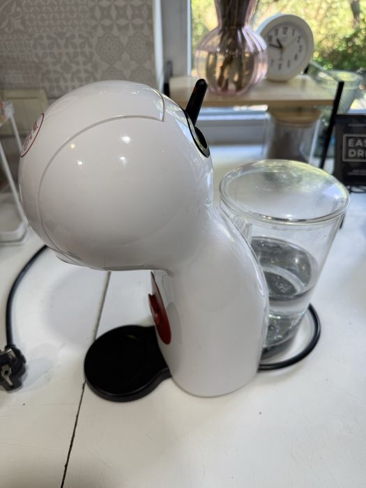 Продам капсульну кавоварку, Nescafe Dolce Gusto Piccolo XS