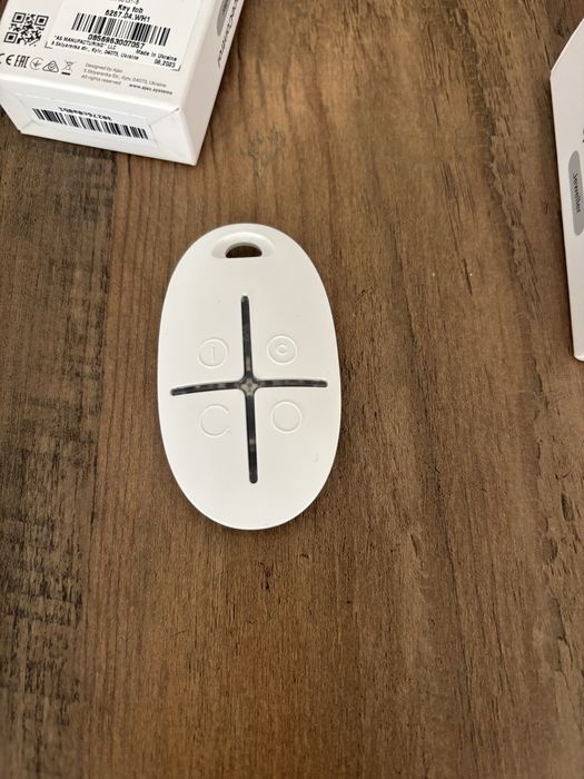 Продам новий Ajax пульт SpaceControl