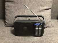 Przenośne radio Panasonic RF-2400