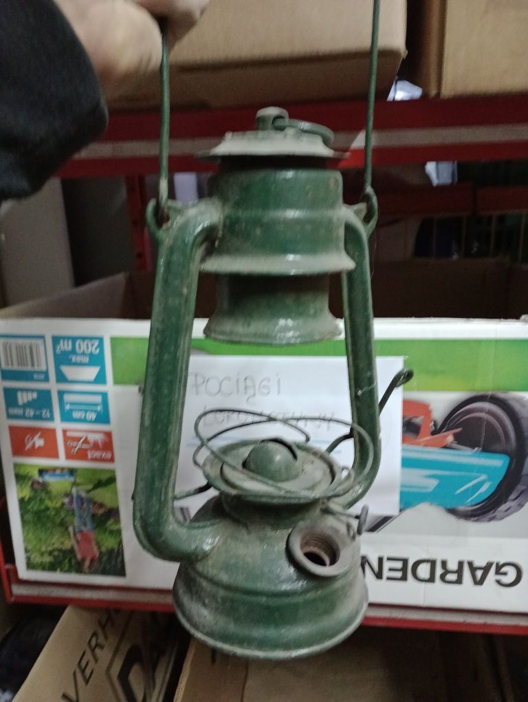 Retro stara lamp naftowa
