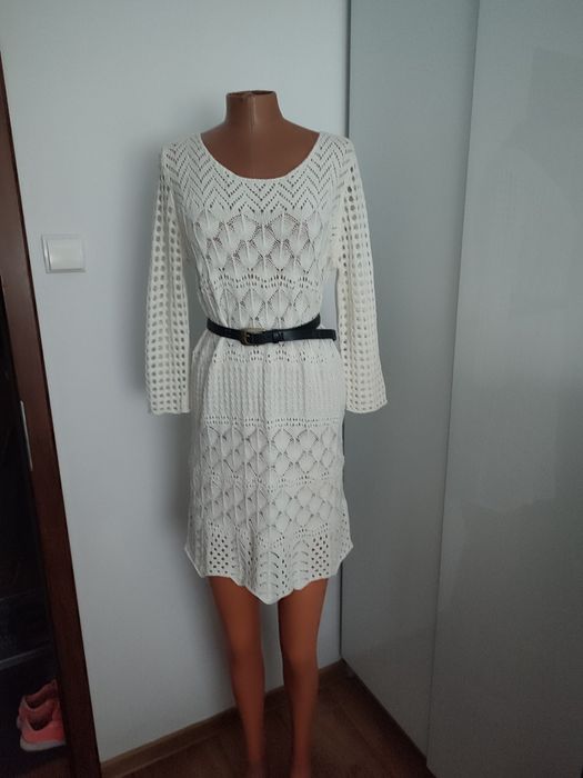 Piękna sukienka L, subtelna koktajlowa.