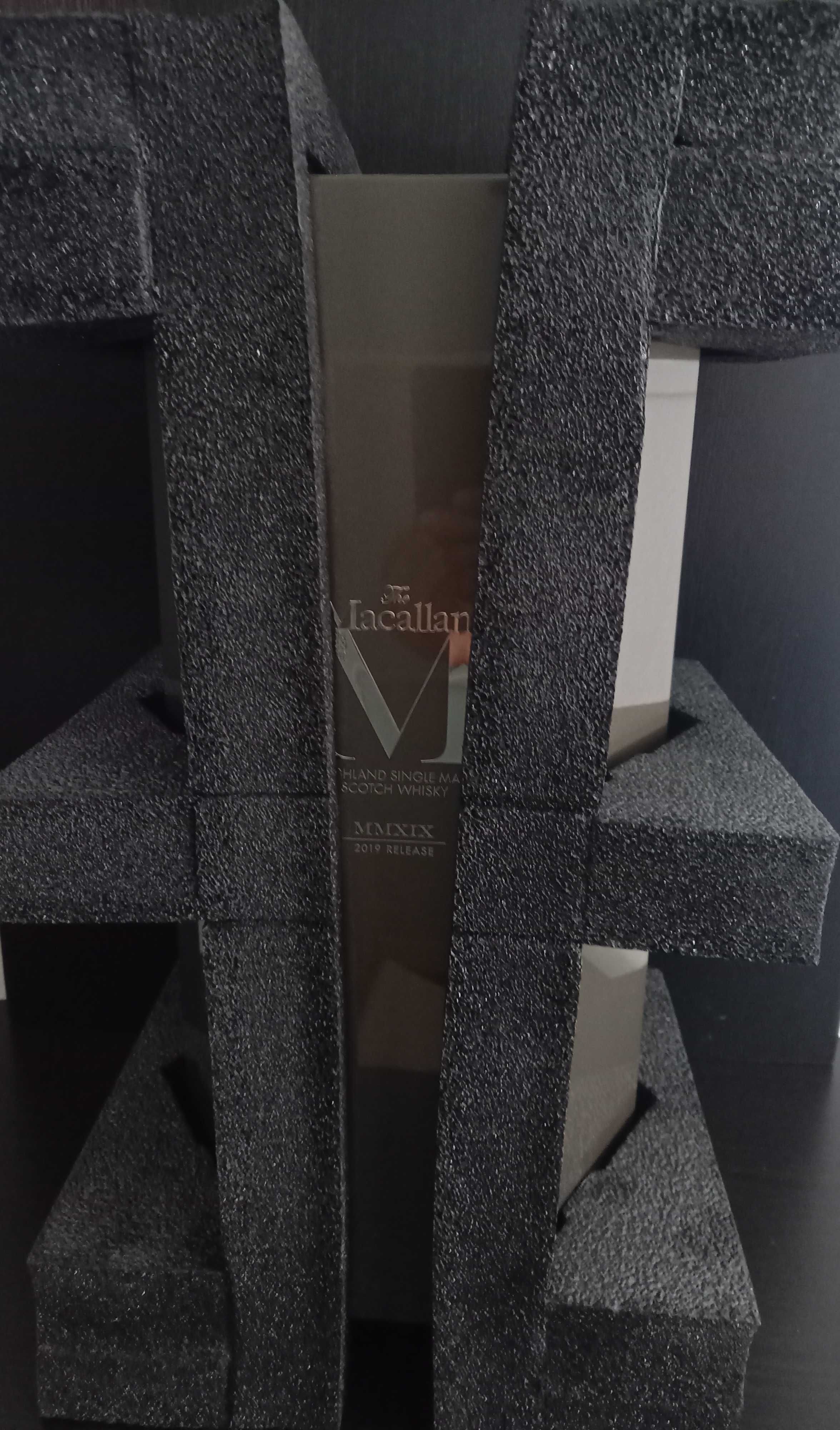 Caixa(Usada)The Macallan M MMXIX(2019 Release)