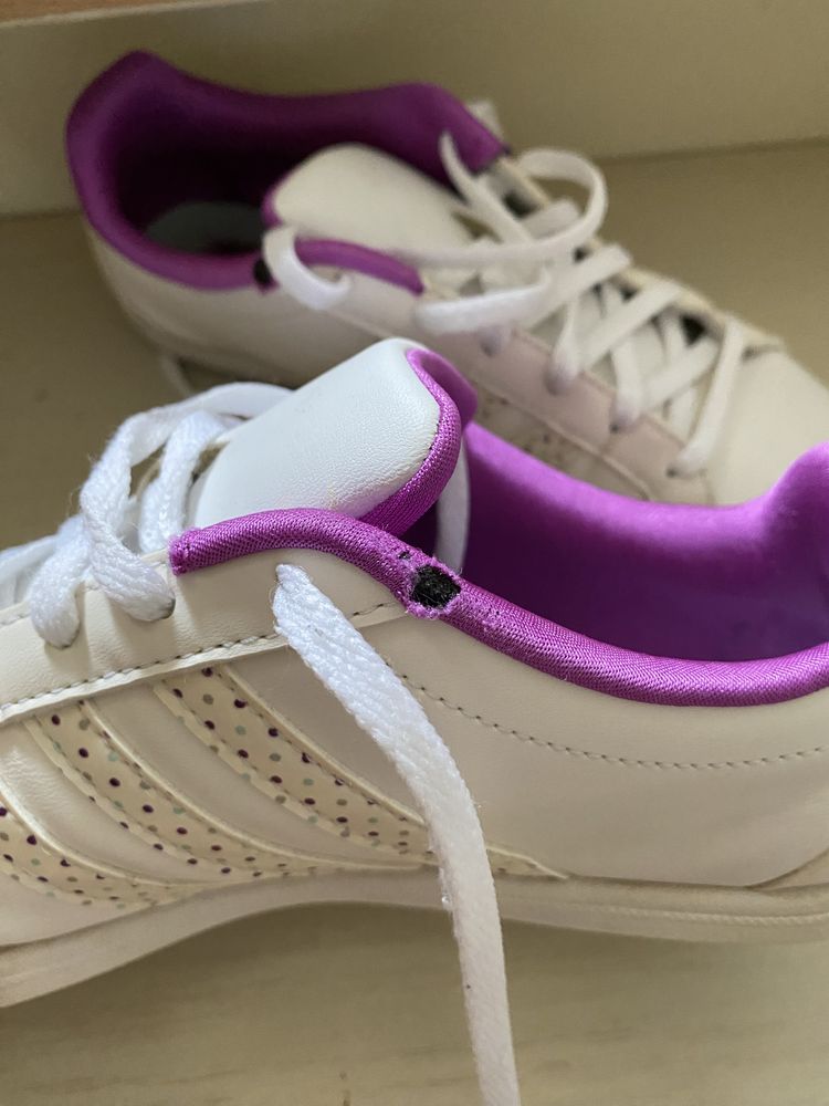 Кросвіки adidas 37