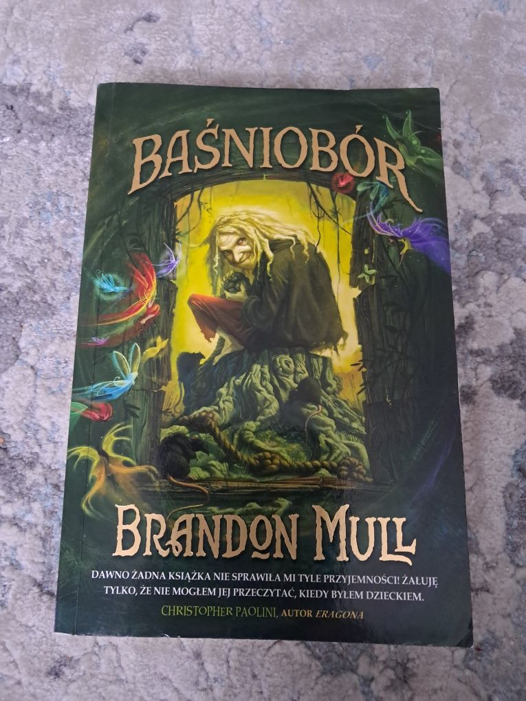 Baśniobór Brandon Mull