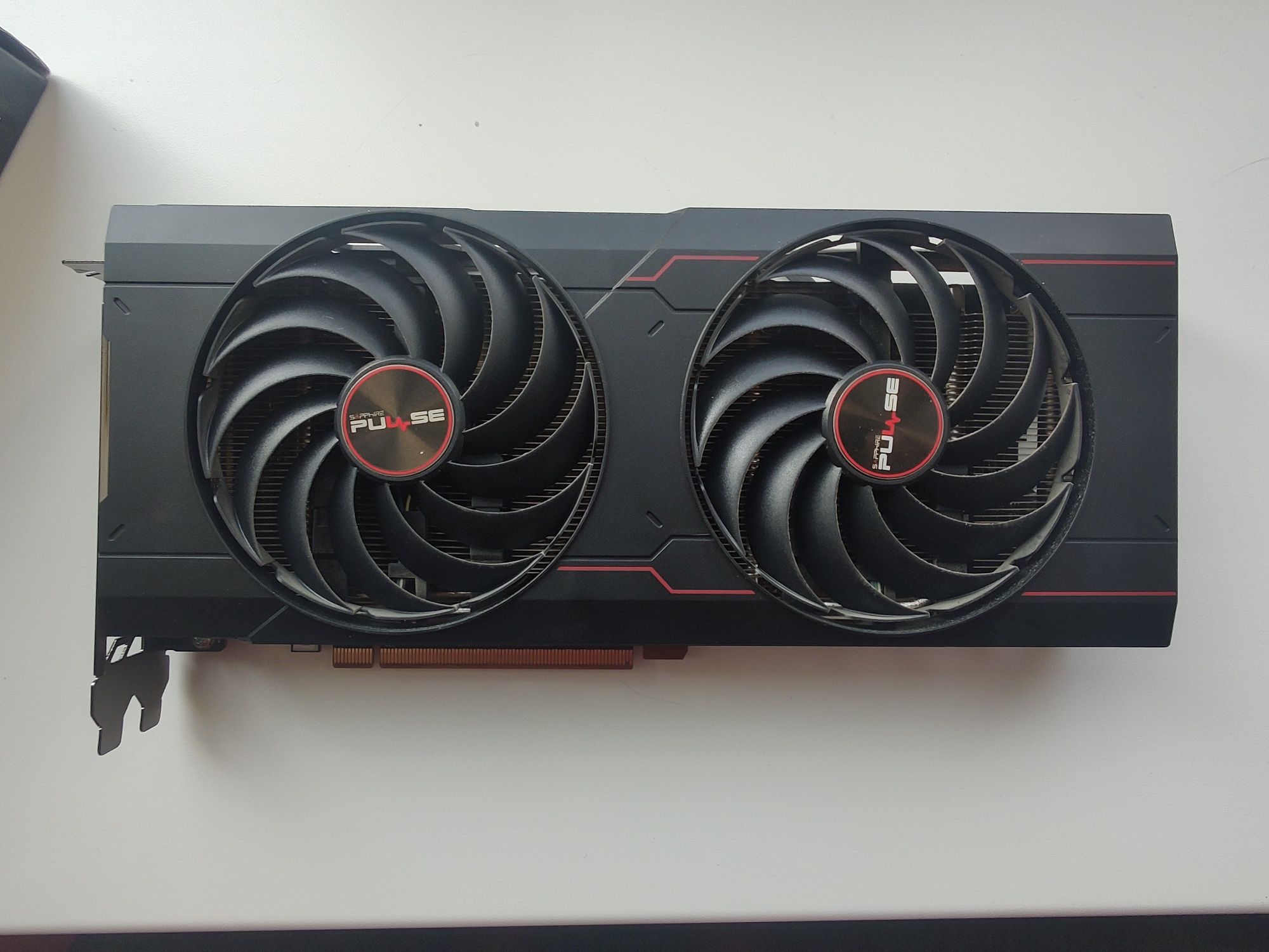 Відеокарта Rx 6700xt