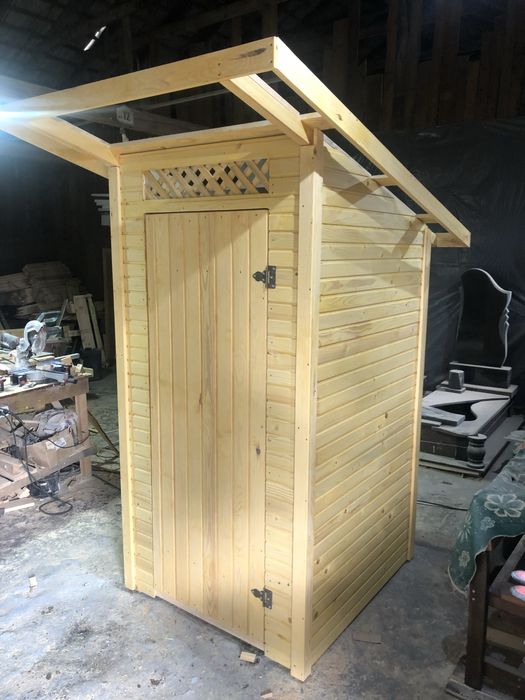 Туалет деревяний, дачний туалет, виходок