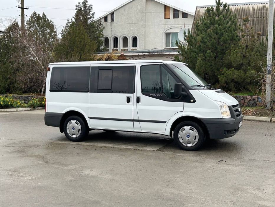 Ford Transit Оригінальній пасажир