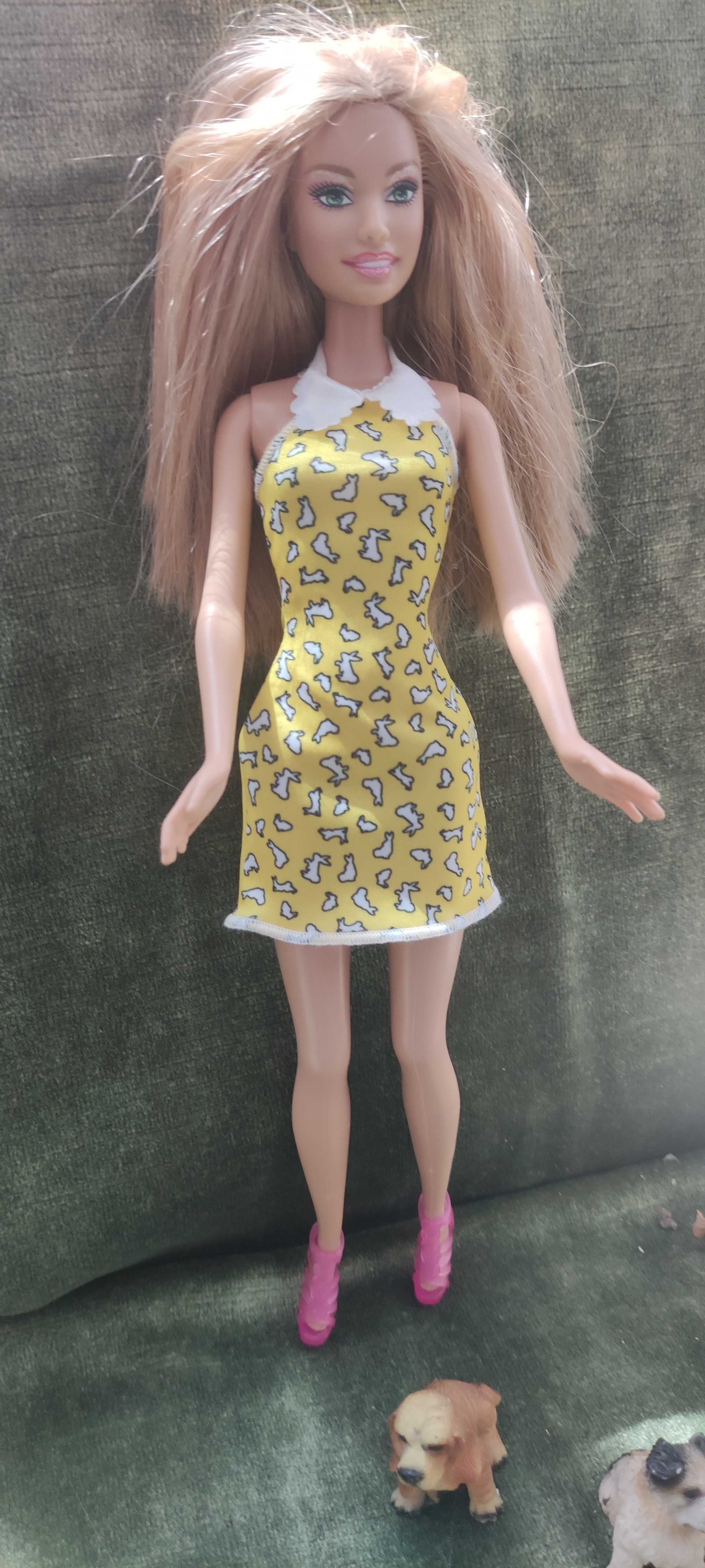 Witam mam do sprzedania śliczną sukienkę dla lalki Barbie