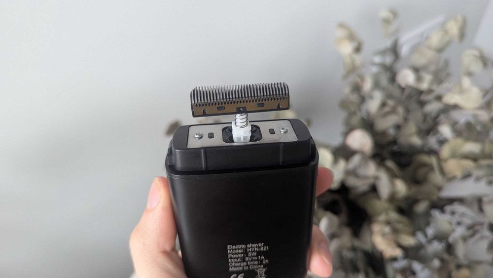Електробритва HIENA PRO HYN-821 сіткова  машинка для гоління