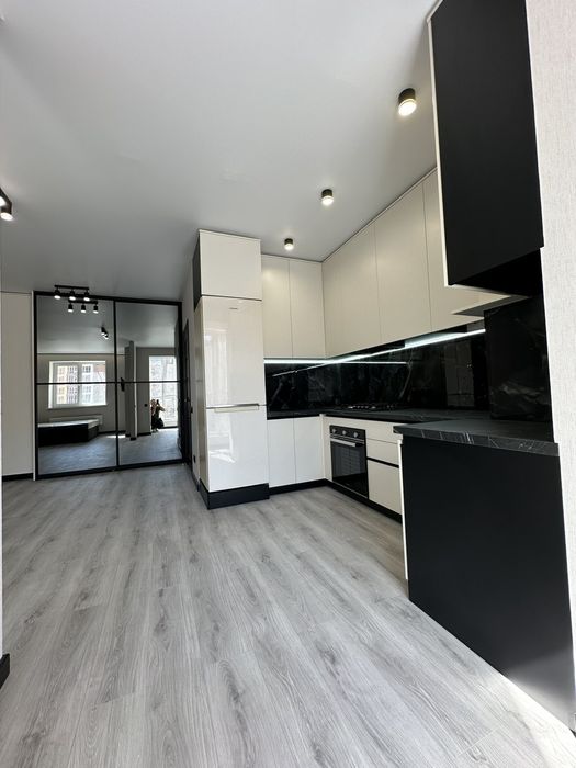 Продаж нової 1кімнатної квартири 40 м2 з меблями,технікою Соф. Борщаг