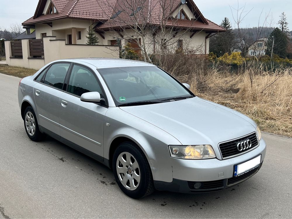 Audi a4*2.0benzyna*Climatronic*100%sprawna*do jazdy*
