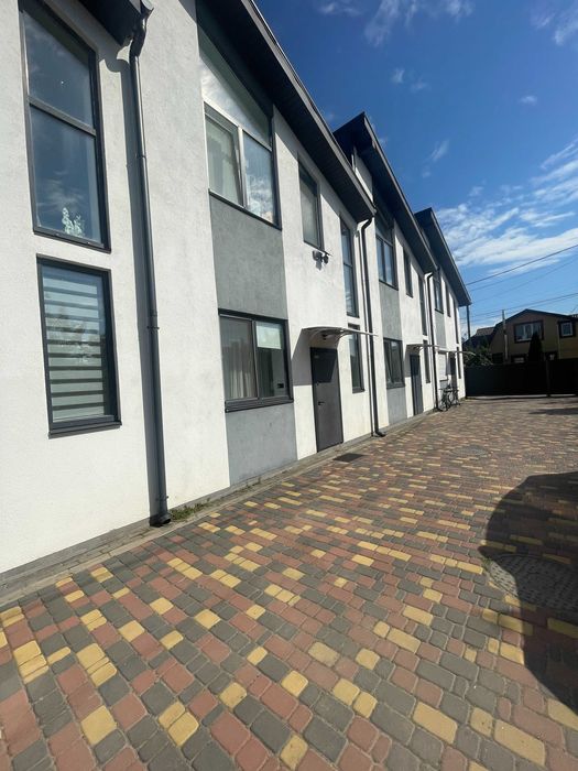 Таун з газом та центр.комунікаціямиями, з мінімальними податками!!