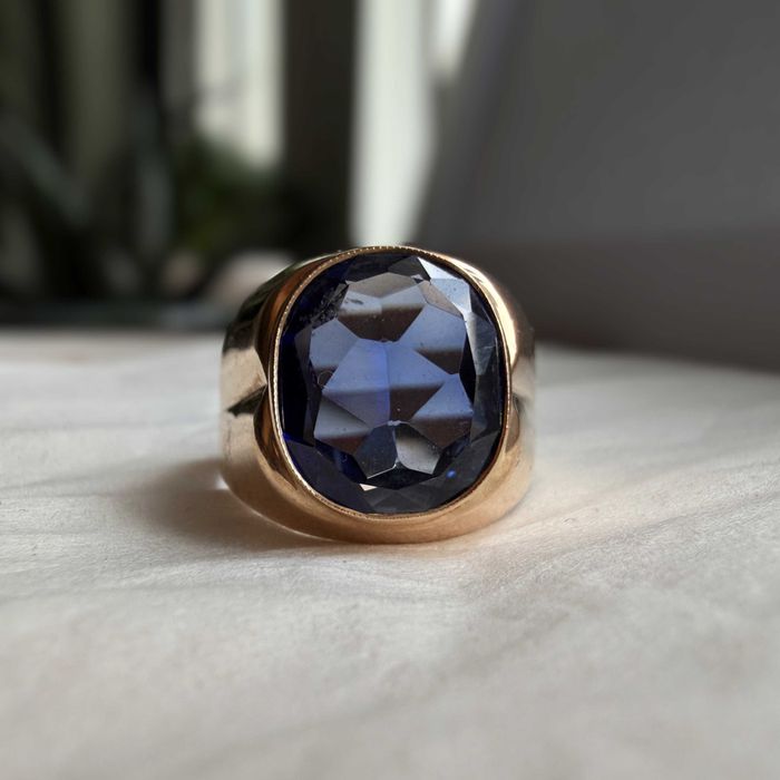 Sygnet ZSRR, Moskiewska Fabryka Biżuterii ’64, złoto 583, szafir synt.