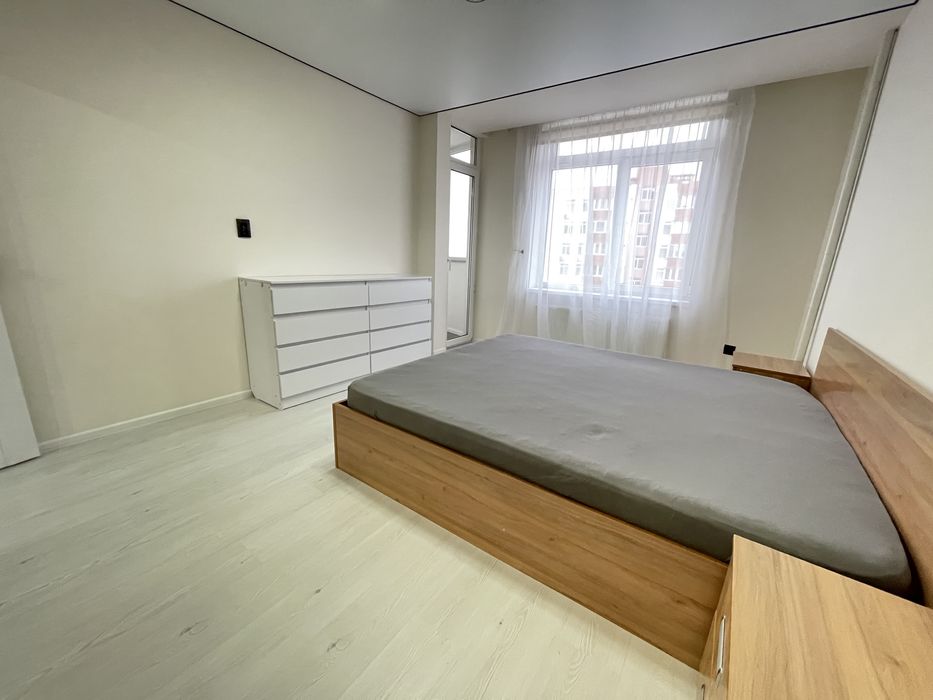 ОРЕНДА 2 кім з кухнею-студією вул. Сахарова