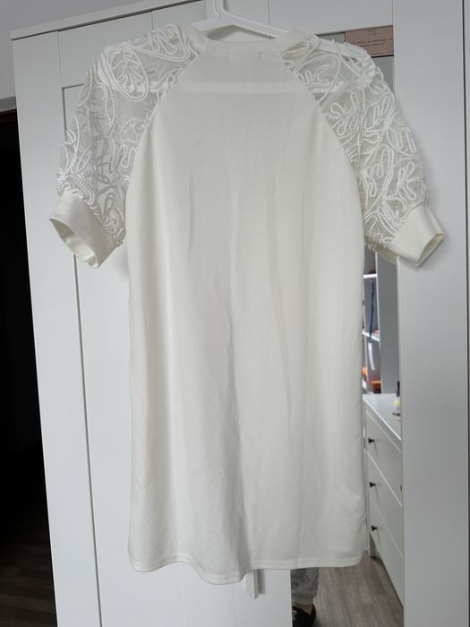 Сукня-туніка біла