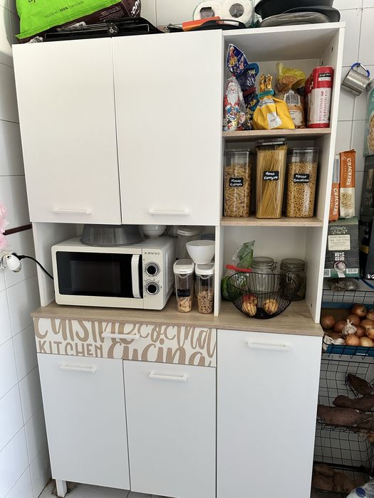 Móvel auxiliar de cozinha