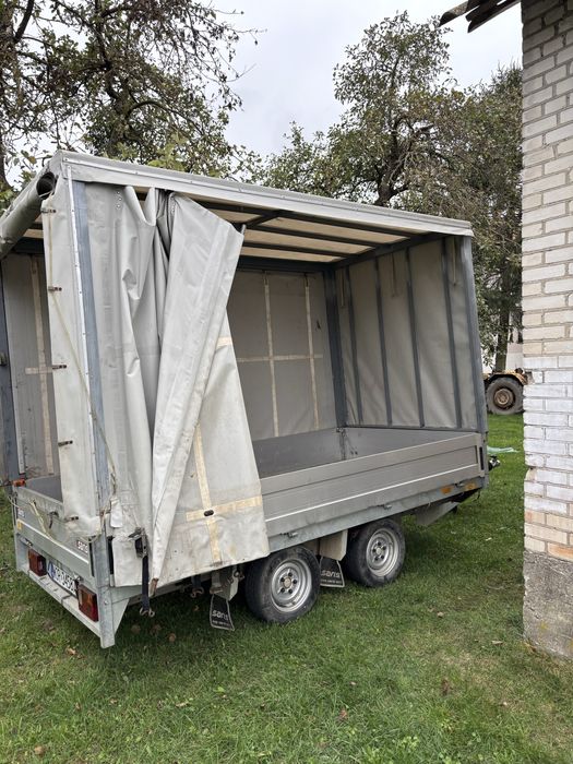 Lawta przyczepa firanka Saris 2700
