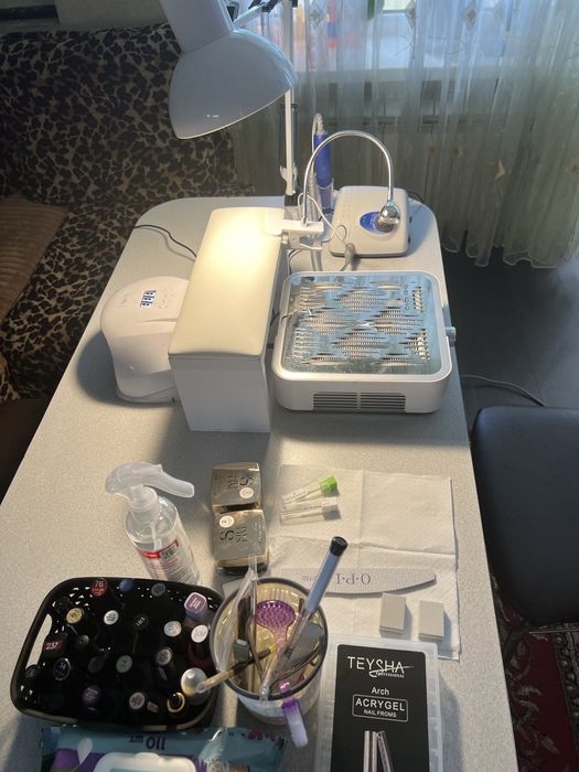 Шукаю модельок оплата за матеріал.