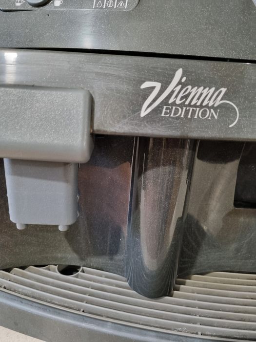 Продам кавомашину Saeco Vienna