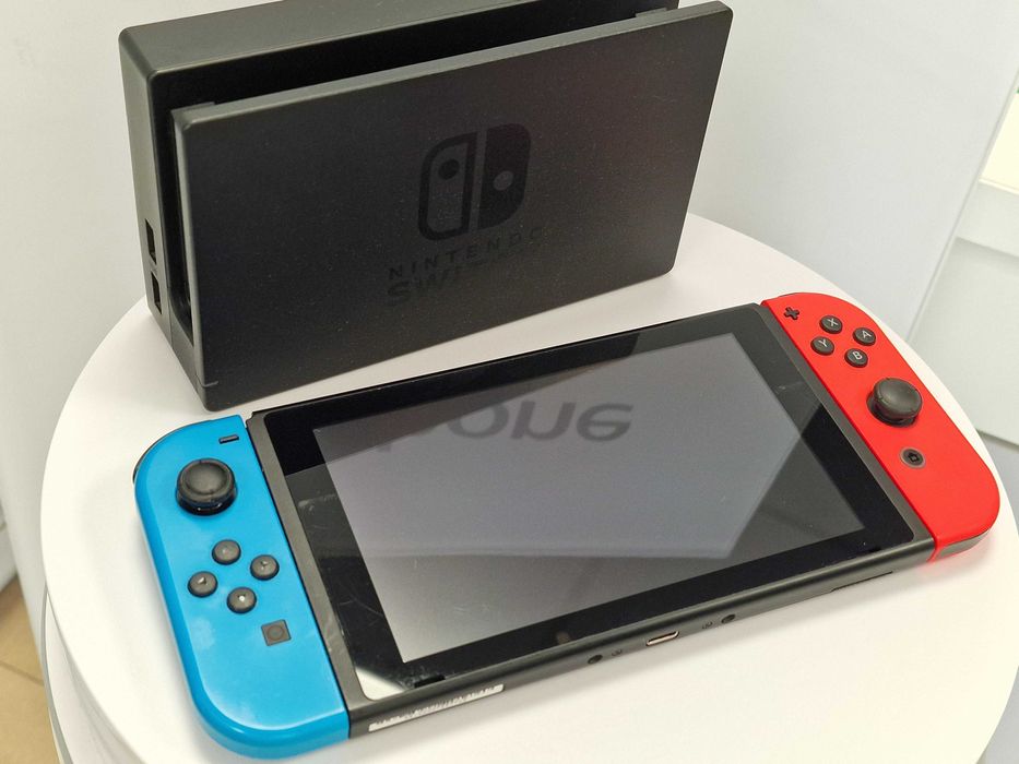 Konsola NINTENDO Switch V1 Neo Sklep Zamiana