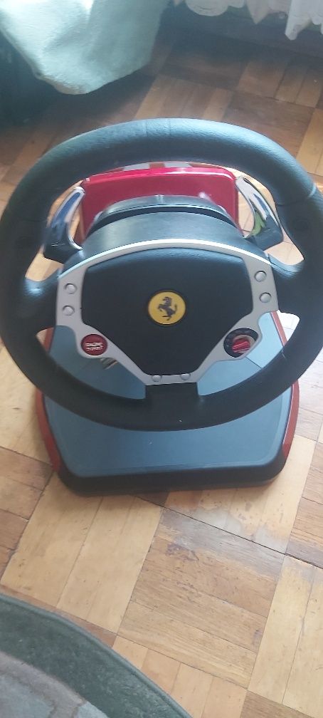 Игровой руль Thrust master Ferrari wireless GT cockpit 430 Scuderia