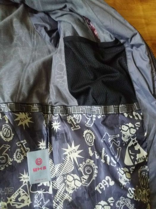 Зимова куртка р.48-50