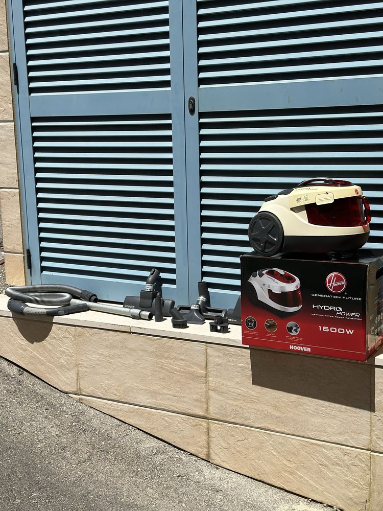 Aspirador Hoover Hydropower 1600w