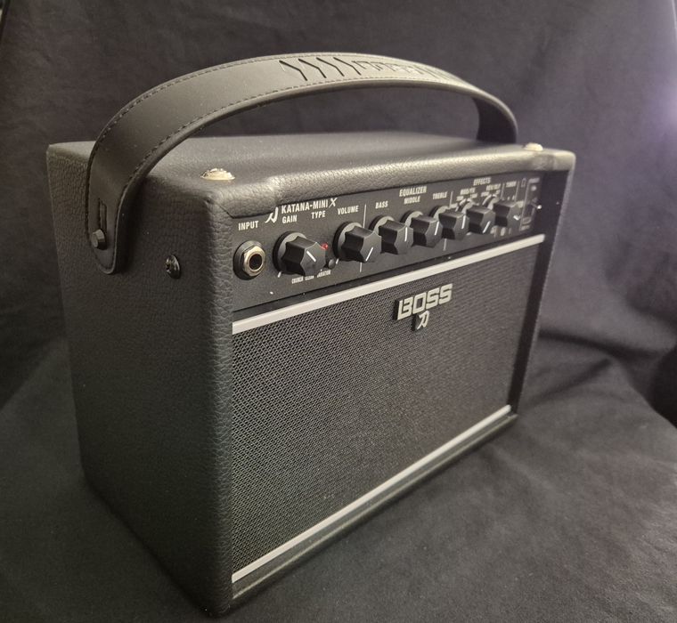 Boss Katana Mini X