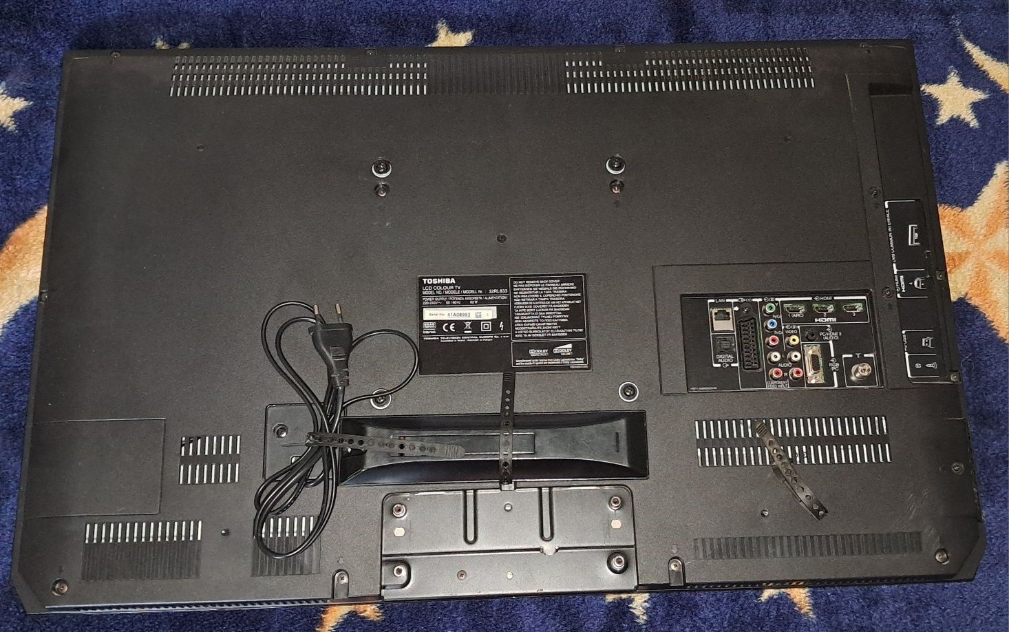 Telewizor TOSHIBA LCD 32 cal.