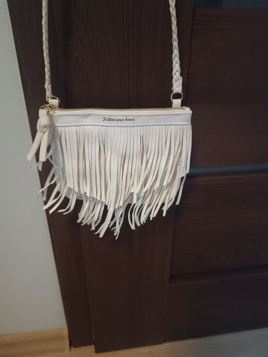 Biała torebka dla dziewczynki