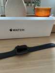 iWatch Apple Watch SE 40mm czarny Smartwatch