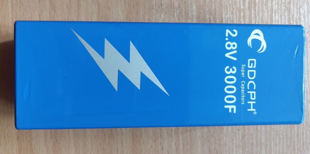 Супер конденсатор  3000f 2.8V