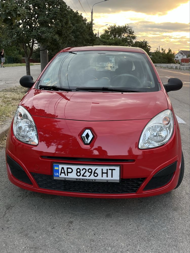 В продаже renault twingo