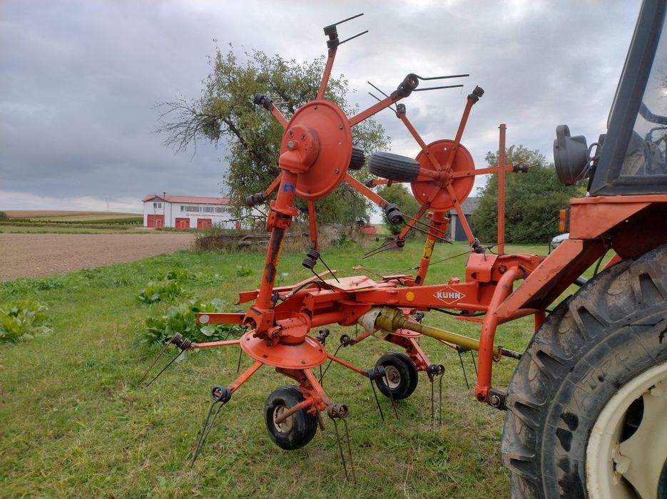Przetrząsarka Kuhn GF5001
