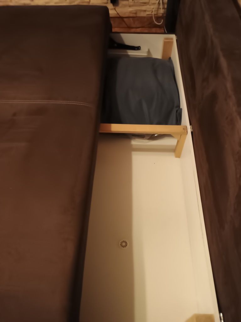 Sofa z funkcją spania.
