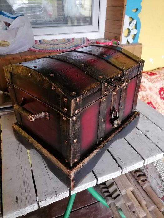 Скриня Дерев'яна Отреставрированный Деревянный Сундук