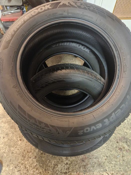 4 opony zimowe Hankook Winter I*cept evo2 225/60R17