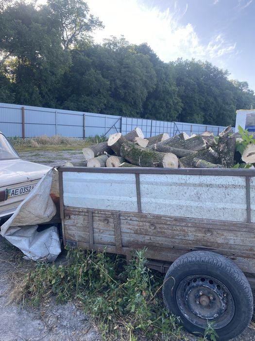 Дрова на заказ рубаные и в колодках