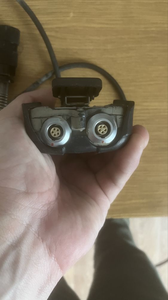 Кнопка PTT Peltor Dual-in під радіостанції NATO (PRC/MBITR)