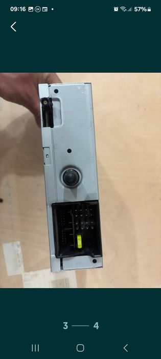 Магнітола на Sprinter 907 А9078208600 А9108270500
З кодом 
Є рамка,